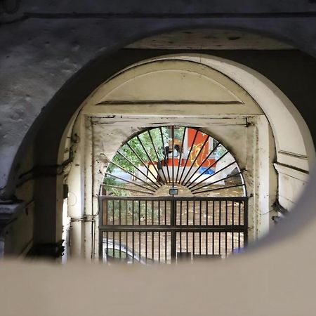 Monteoliveto Bed & Breakfast Napoli Exterior foto